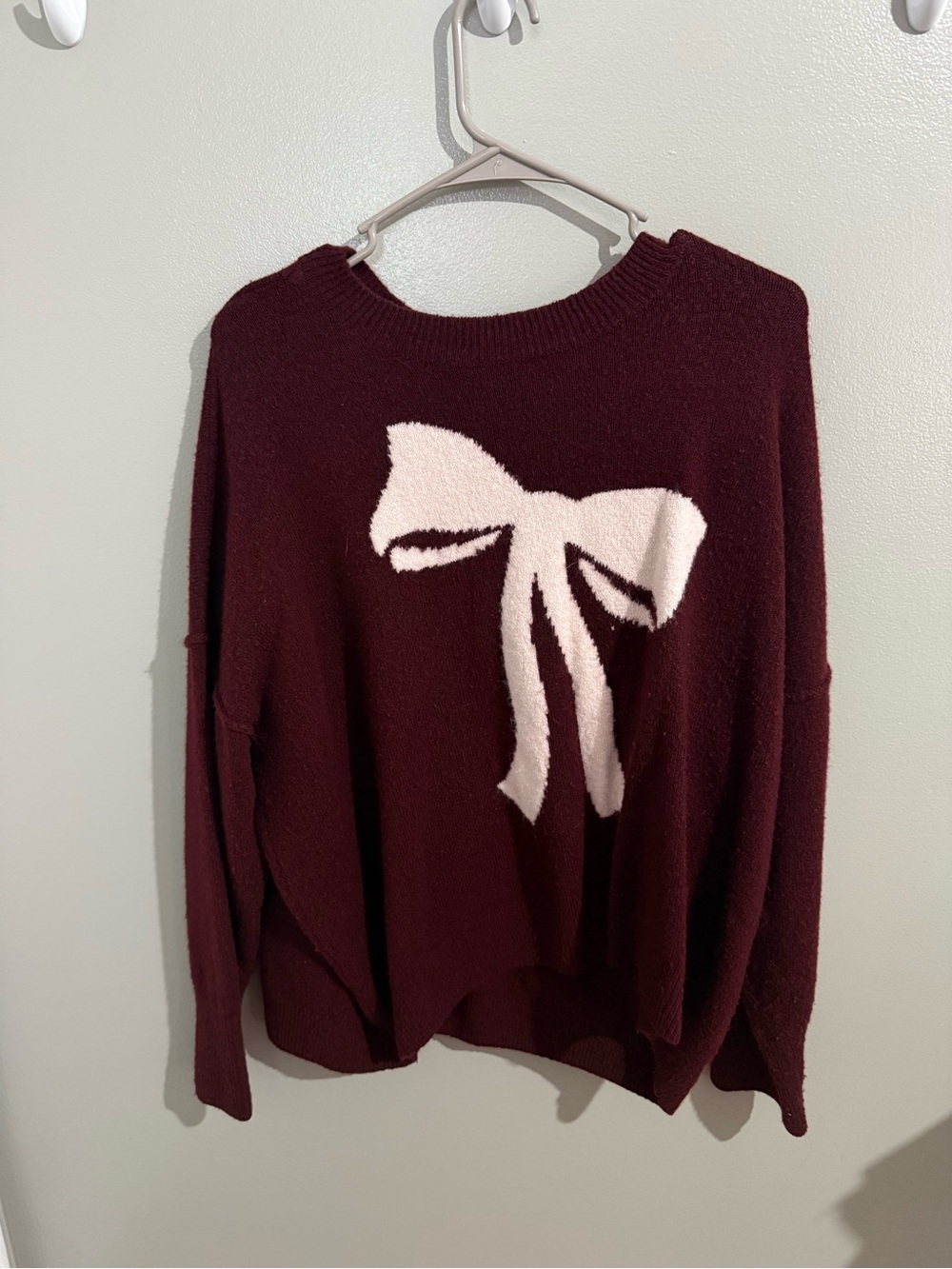 Vince Camuto Maroon Crewneck Sweater with Pink Bow